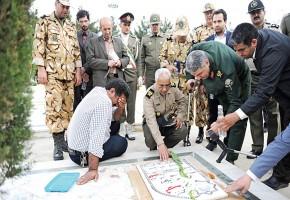 گلباران و عطرافشانی گلزار شهدای افتخارآفرین آرمیده در بهشت رضا(ع) مشهد مقدس