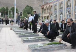 سوم خرداد، يادآور ايثار شهيدان و پايداري ملت است