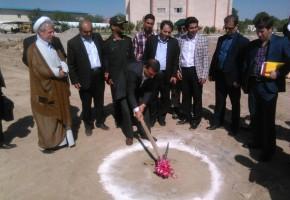 کلنگ زنی یادمان شهدای گمنام دانشگاه آزاد ملارد با حضور مدیر کل بنیاد شهید شهرستان های تهران