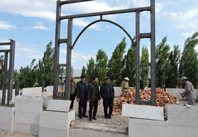 گلزارهای شهدای روستای سراب ساماندهی و مناسب سازی می شوند