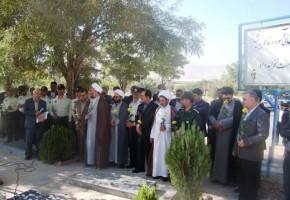 گلباران مزار شهدای شهرستان نقده بمناسبت هفته دولت