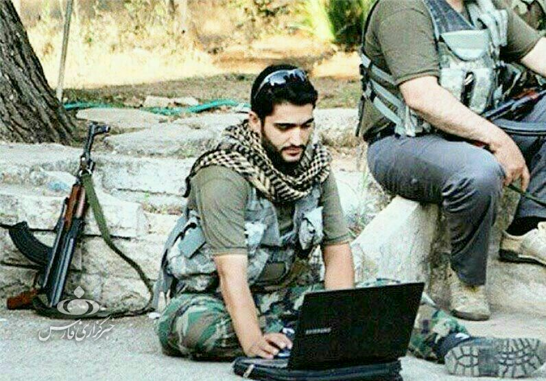  پاسدار شدن دل او را با خود برده بود