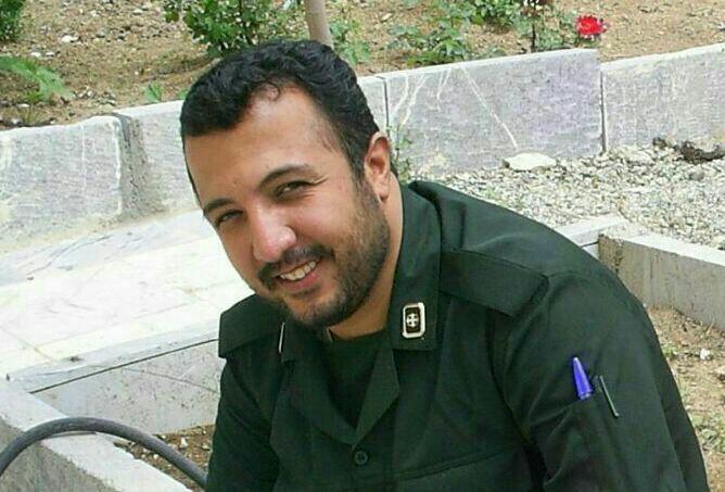 همیشه گوش به فرمان فرمانده کل قوا بود