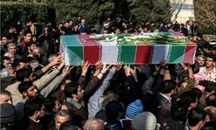 پیکر مادر شهید «کاظم علیزاده» در بابلسر تشییع شد