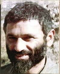 دست از دامن رهبر نکشید