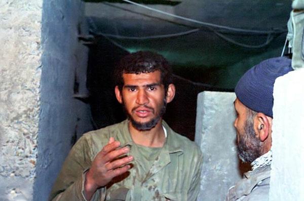 او را به دونام صدا می کردند؛ عبدالله و محمود