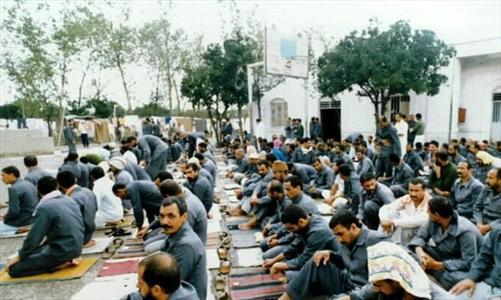بی سوادی که مترجم شد!