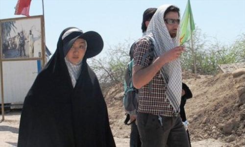 بانوی ژاپنی در اردوی "راهیان نور" +عکس