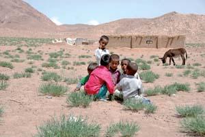 عزيمت 500 دانش آموز عشاير چهارمحال و بختياري به مناطق عملياتي